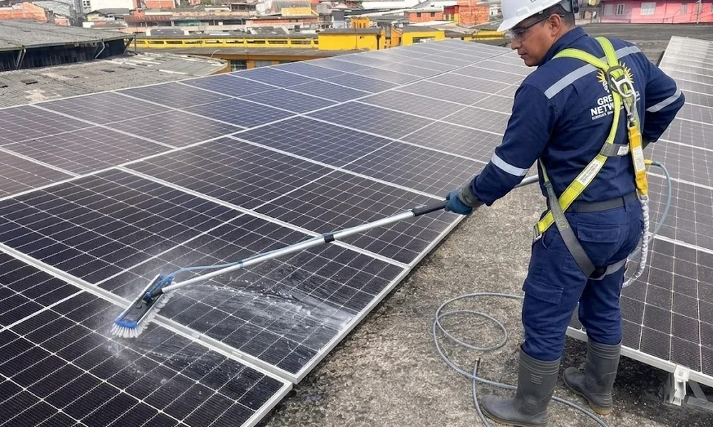 Mantenimiento de Sistemas Solares